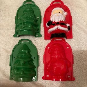 NEW Christmas Snow Molds $5